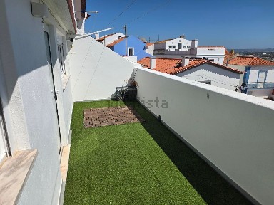Arrendamento de apartamento T2 em Sines