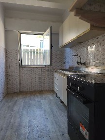 Arrendamento de apartamento T2 na Linda-a-Velha