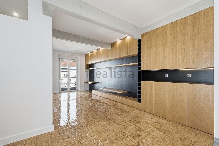 Arrendamento de apartamento T2 na Rua Alexandre Herculano, 3
