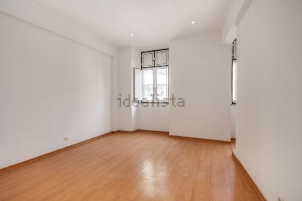 Arrendamento de apartamento T1 na Rua Marques da Silva
