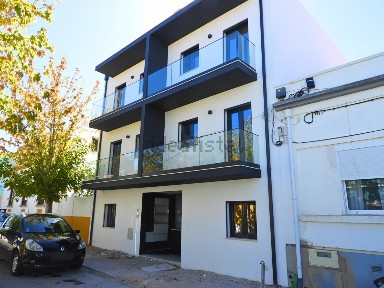 Arrendamento de apartamento T1 em Santarém