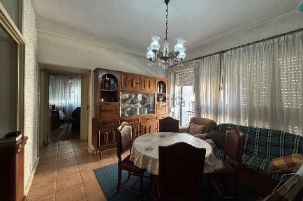 Apartamento T2 à venda na Rua de Fernandes Tomás, 223