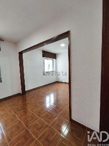 Arrendamento de apartamento T2 em Esgueira