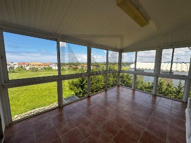 Apartamento T5 à venda em São João das Lampas