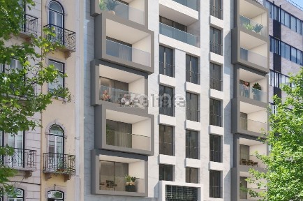 Apartamento T3 à venda na Avenida Barbosa du Bocage, 65