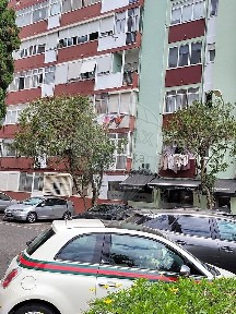 Apartamento T1 à venda na Rua António Aleixo