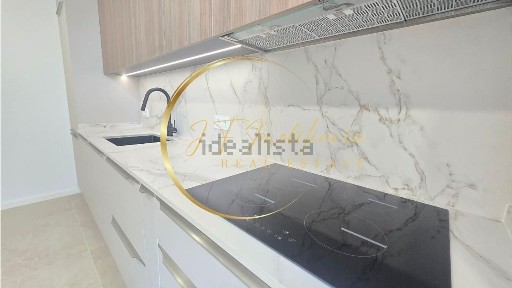 Moradia geminada à venda em Aradas