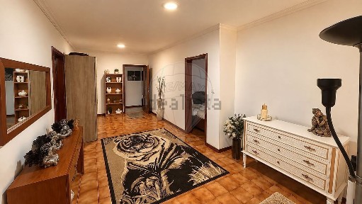 Moradia independente à venda em São Roque