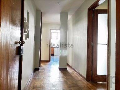 Arrendamento de apartamento T2 na Rua do Marechal Saldanha, 204