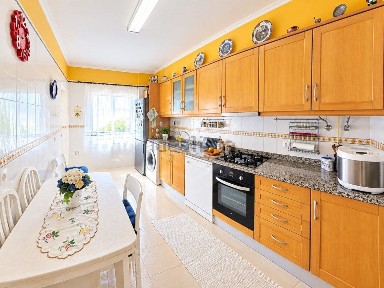 Apartamento T3 à venda na Pegada - Mato Santo Espírito - Vale Carangueijo