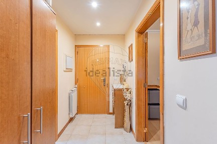 Apartamento T2 à venda na Rua Moínhos