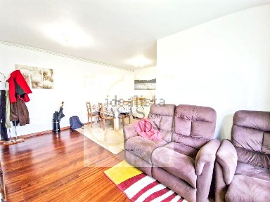 Apartamento T3 à venda na Rua de Espinho