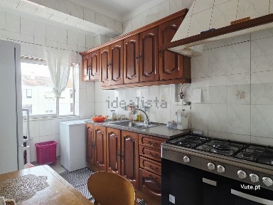 Apartamento T2 à venda na Rua Pedro Álvares Cabral