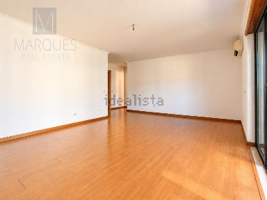 Apartamento T3 à venda na Palmela Village - Colinas da Arrábida