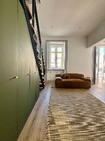 Arrendamento de duplex na Rua Comandante Assis Camilo