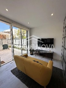 Apartamento T1 à venda na Rua Direita