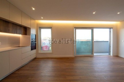 Apartamento T3 à venda na Gervide