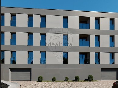 Apartamento T3 à venda em Termas de São Vicente