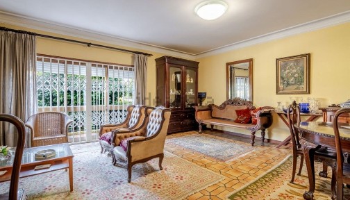 Casa ou moradia à venda na Serralves - Praça do Império
