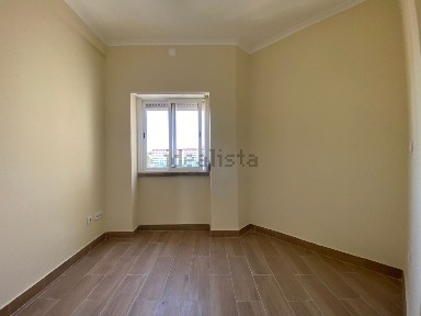 Arrendamento de apartamento T3 no Campo Grande