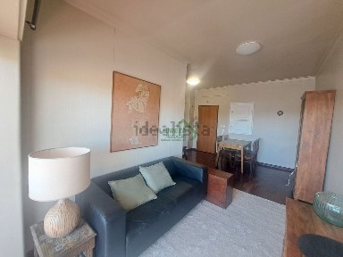 Arrendamento de apartamento T1 na Praceta Ary dos Santos