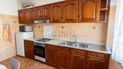 Apartamento T1 à venda na Tamargueira