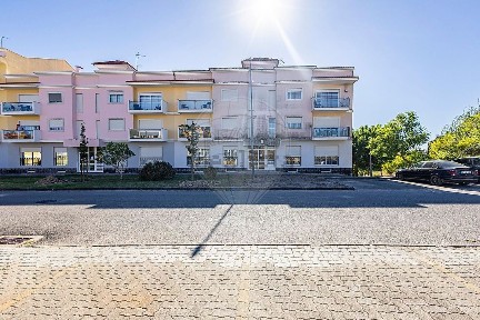 Apartamento T3 à venda em Cartaxo e Vale da Pinta