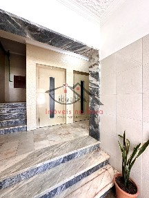 Apartamento T3 à venda na Fogueteiro