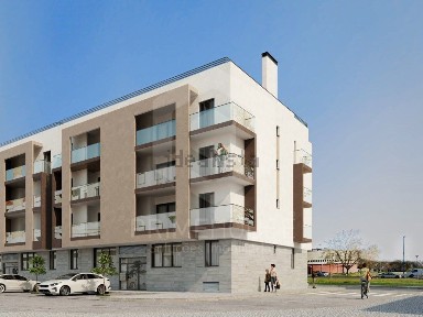 Apartamento T3 à venda na Rua Soeiro Pereira Gomes, 41