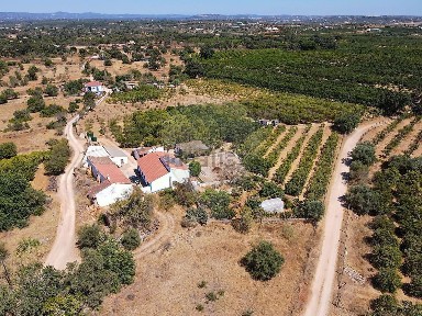 Quinta à venda no Vale da Vila - Poço Barreto