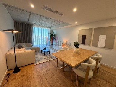 Arrendamento de apartamento T1 em Santa Clara e Castelo Viegas