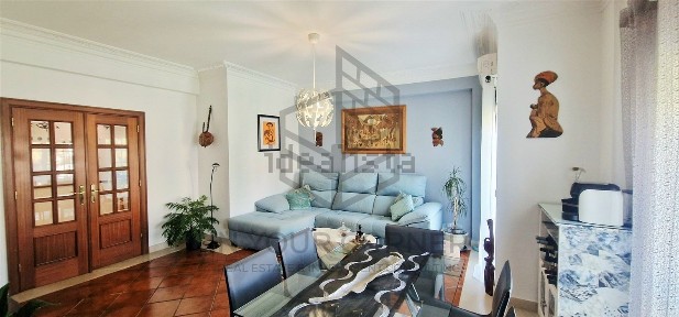 Apartamento T3 à venda em Samora Correia