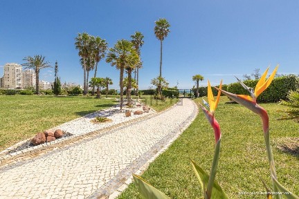 Apartamento T1 à venda na Rua do Levante
