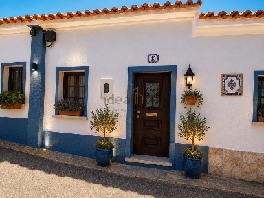 Casa ou moradia à venda na Rua Luís de Camões