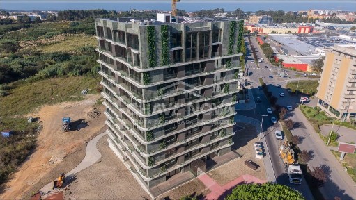 Apartamento T2 à venda na Avenida dos Descobrimentos, 549