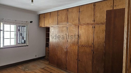 Moradia independente à venda em Aroeira Norte