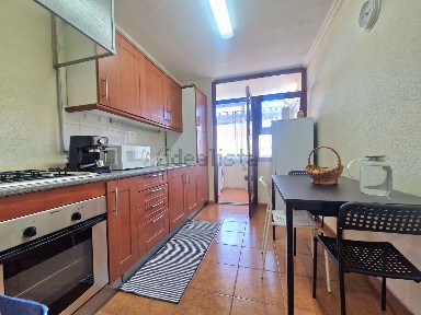 Apartamento T3 à venda em Vilar de Nantes