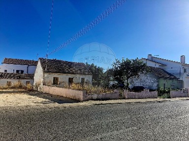 Moradia independente à venda em Sado