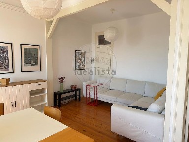 Arrendamento de apartamento T4 na Baixa