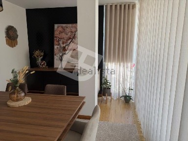 Arrendamento de apartamento T2 em São Bernardo