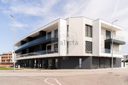 Arrendamento de apartamento T1 em Via Cândido Teles