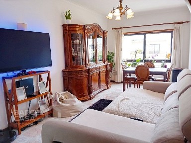 Arrendamento de apartamento T3 em Chafé