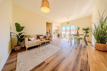 Apartamento T1 à venda na Rua António Silva