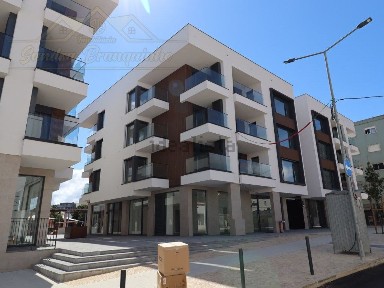 Apartamento T2 à venda na Rua 1º de Dezembro, 23
