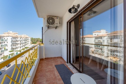 Apartamento T1 à venda na Rua dos Ramos, 3
