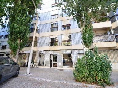 Apartamento T3 à venda no Bairro do Liceu - Vanicelos