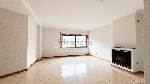 Apartamento T2 à venda na Rua Vasco da Gama