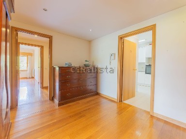 Apartamento T3 à venda na Rua Padre José Anchieta, 162