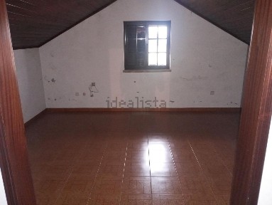 Moradia independente à venda em Quinta do pessegueiros s/n