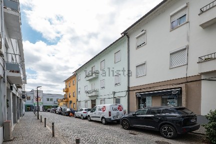 Apartamento T2 à venda em Amares